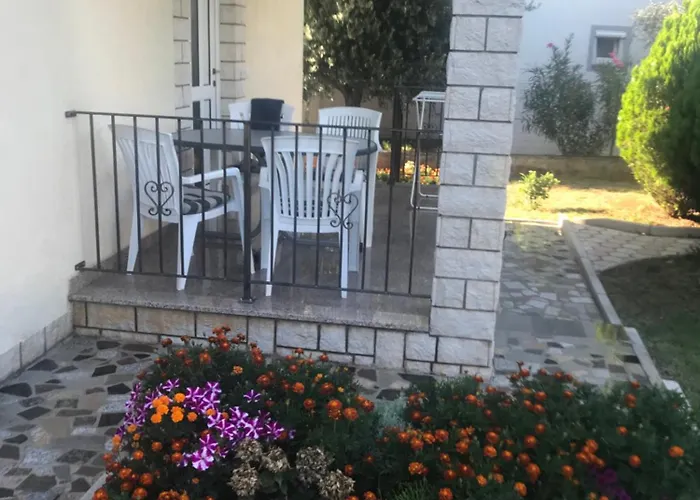 Apartament Marinela *
