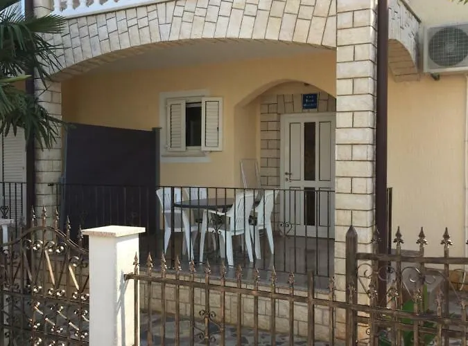 Apartament Marinela *